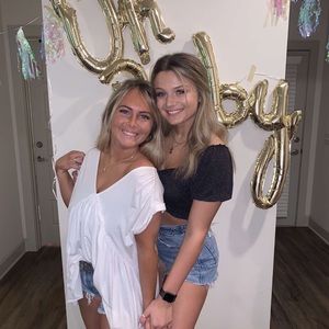 Meet your Posher, Bailey